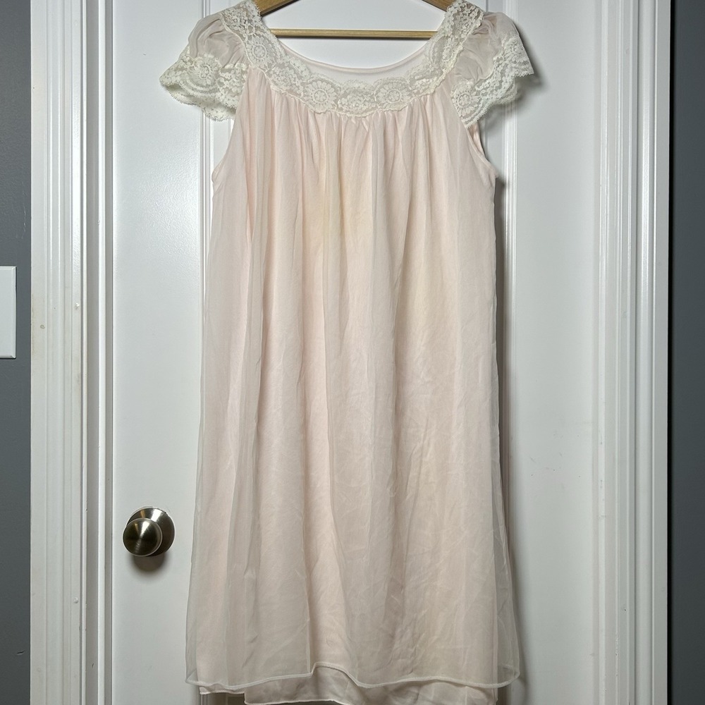 Aristocraft by Superior Vintage 70s Blush Sheer Lace Yoke Nightgown Slip Dress